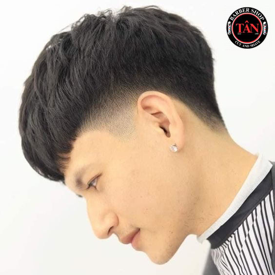 Cập nhật xu hướng mới nhất tại các chỗ cắt tóc nam đẹp ở TP.HCM 16 Tân Barber Shop Chỗ Cắt Tóc Nam đẹp ở Tp Hcm
