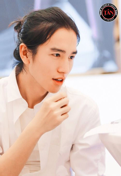 Bí quyết làm nên vẻ lịch lãm với các kiểu búi tóc đẹp cho nam giới 5 Các Kiểu Búi Tóc đẹp Cho Nam Giới